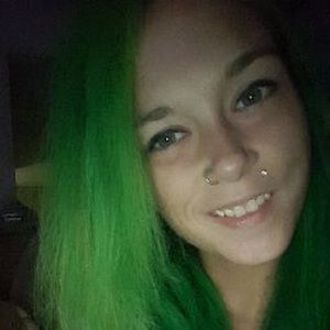 Meet your Posher, Jade